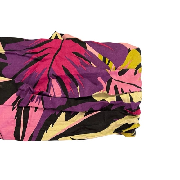 Future Collective x Alani Noelle Tropical Print Halter Crop Top L - Picture 10 of 12